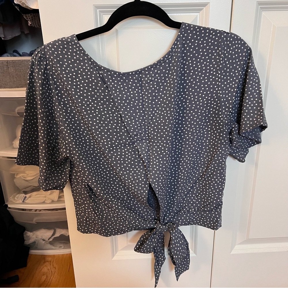 A&F wrap top